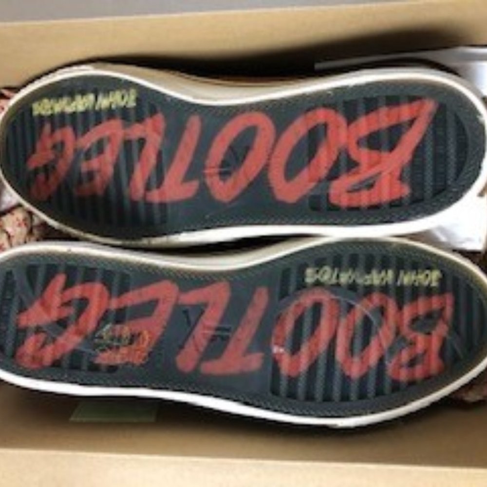 JOHN VARVATOS BOOTLEG SNEAKERS SIZE 10 USA